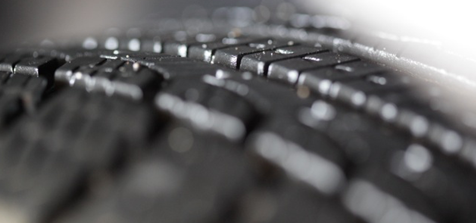 Fonction instant search sur un site internet 2 Zoom sur un pneu