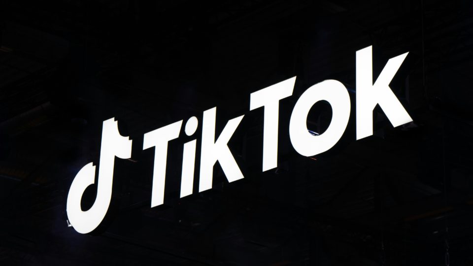 tiktok logo